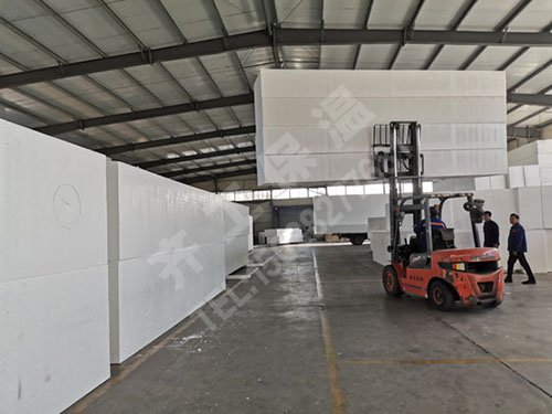  哪些原因會影響擠塑板價格的波動？