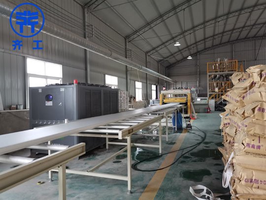 洛陽(yáng)擠塑板的新舊料存在什么差別