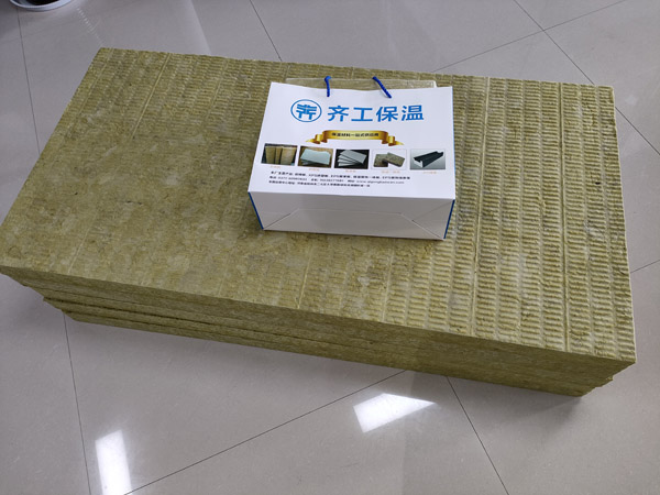 巖棉板如何判斷質(zhì)量的好壞